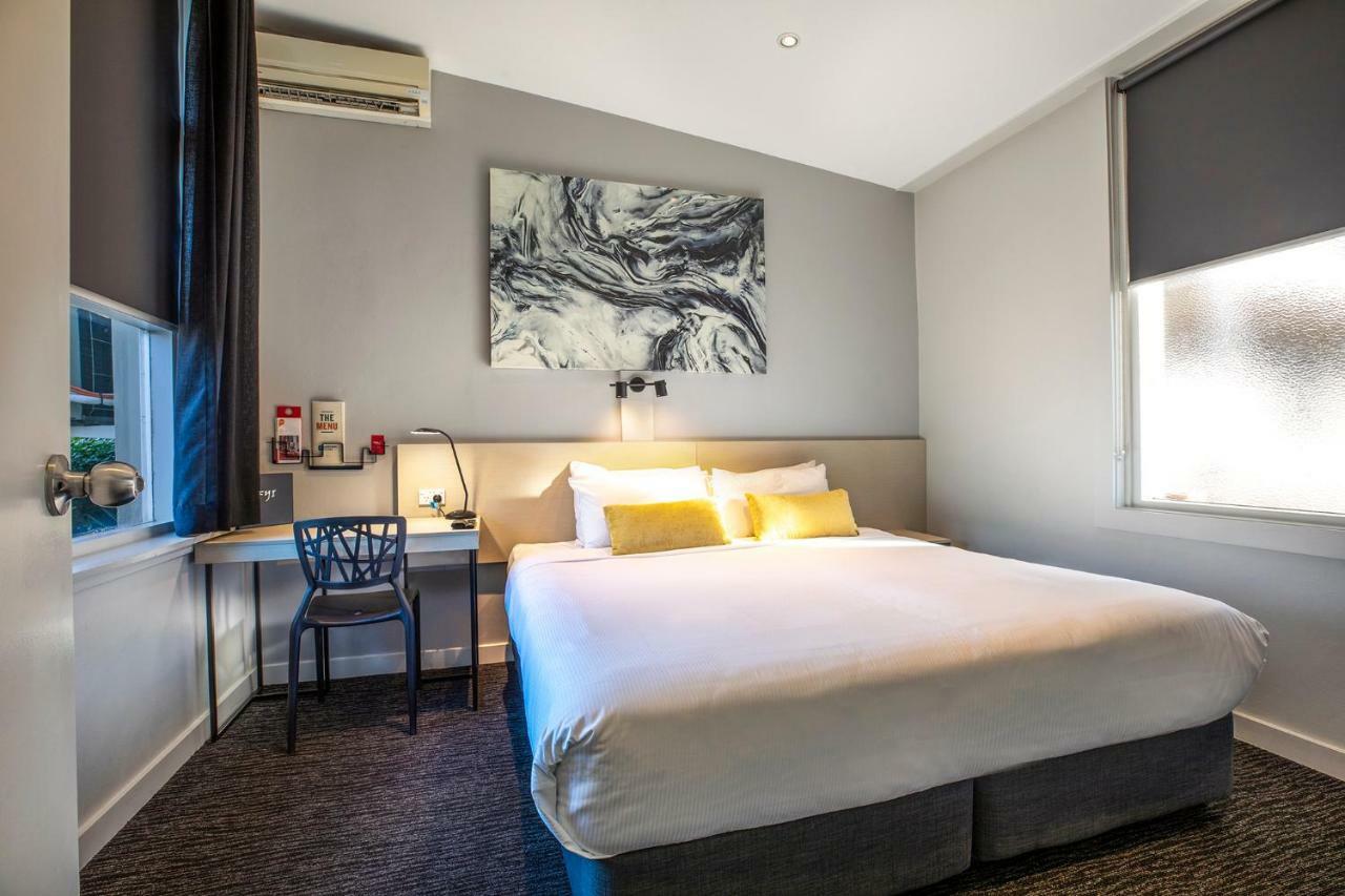 Nightcap At Colyton Hotel Bagian luar foto